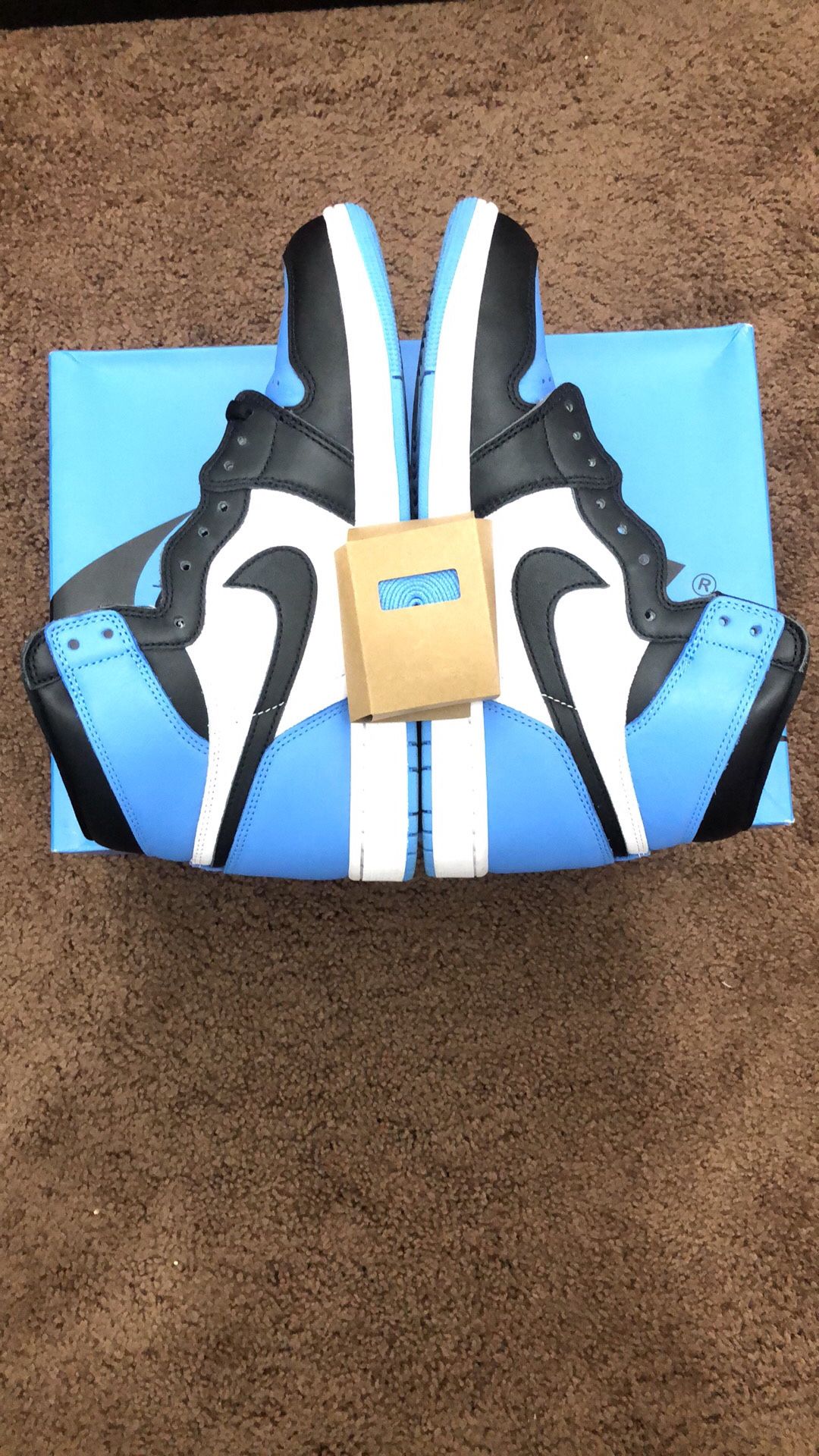 Jordan 1 ‘UNC TOE’