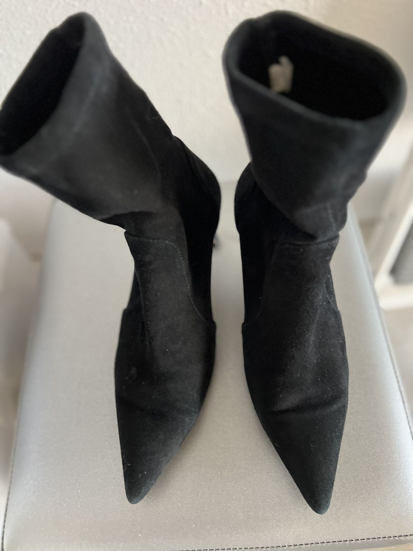 Stuart Weitzman - Booties - Suede - Black - With Receipt!