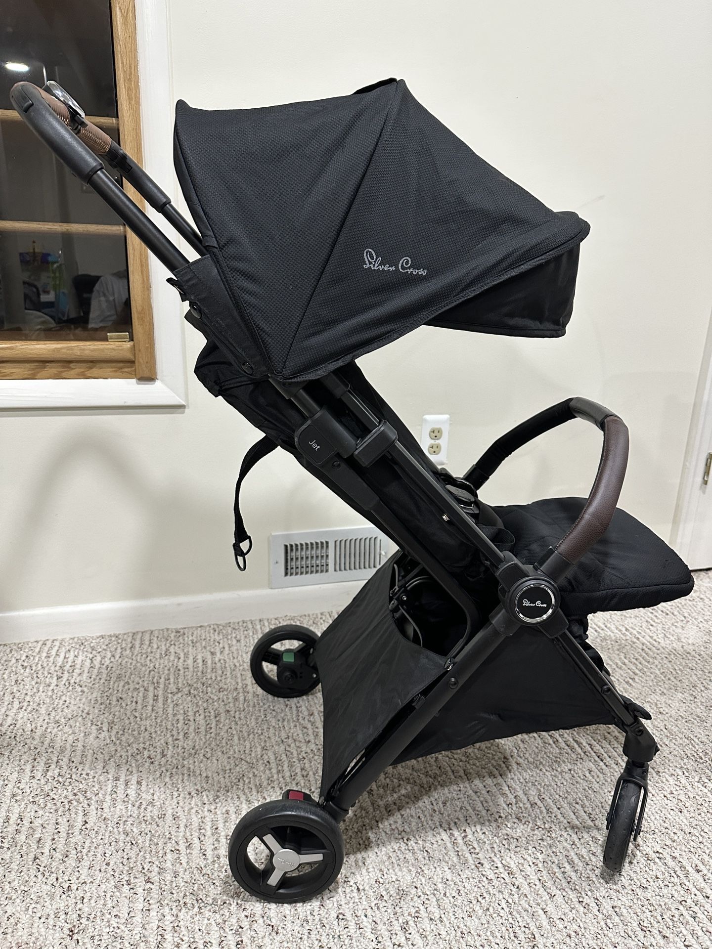 Silver Cross Jet 4 Compact Stroller