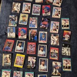 44 Kirby Puckett Collector Cards Have Been In Binder Sleeves For Over 20 Years Thanks For Looking And Check Out Our Other Listings 