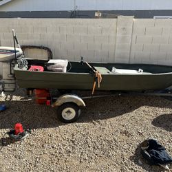 12 Ft Aluminum Boat