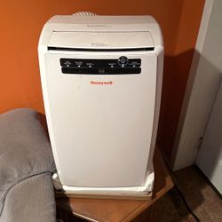 Honeywell AC Unit 10,000 BTUs for Sale in Brentwood, NY - OfferUp