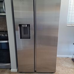 Samsung Side By Side Refrigerator 