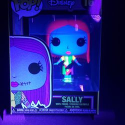 Sally Nightmare Before Christmas Glows In The Dark With Blacklight 