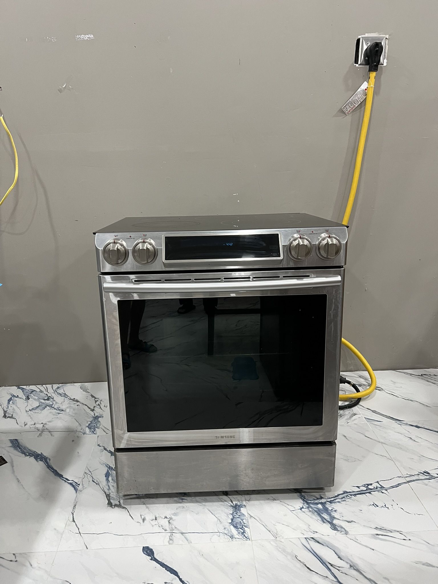 Samsung Oven And Microwave