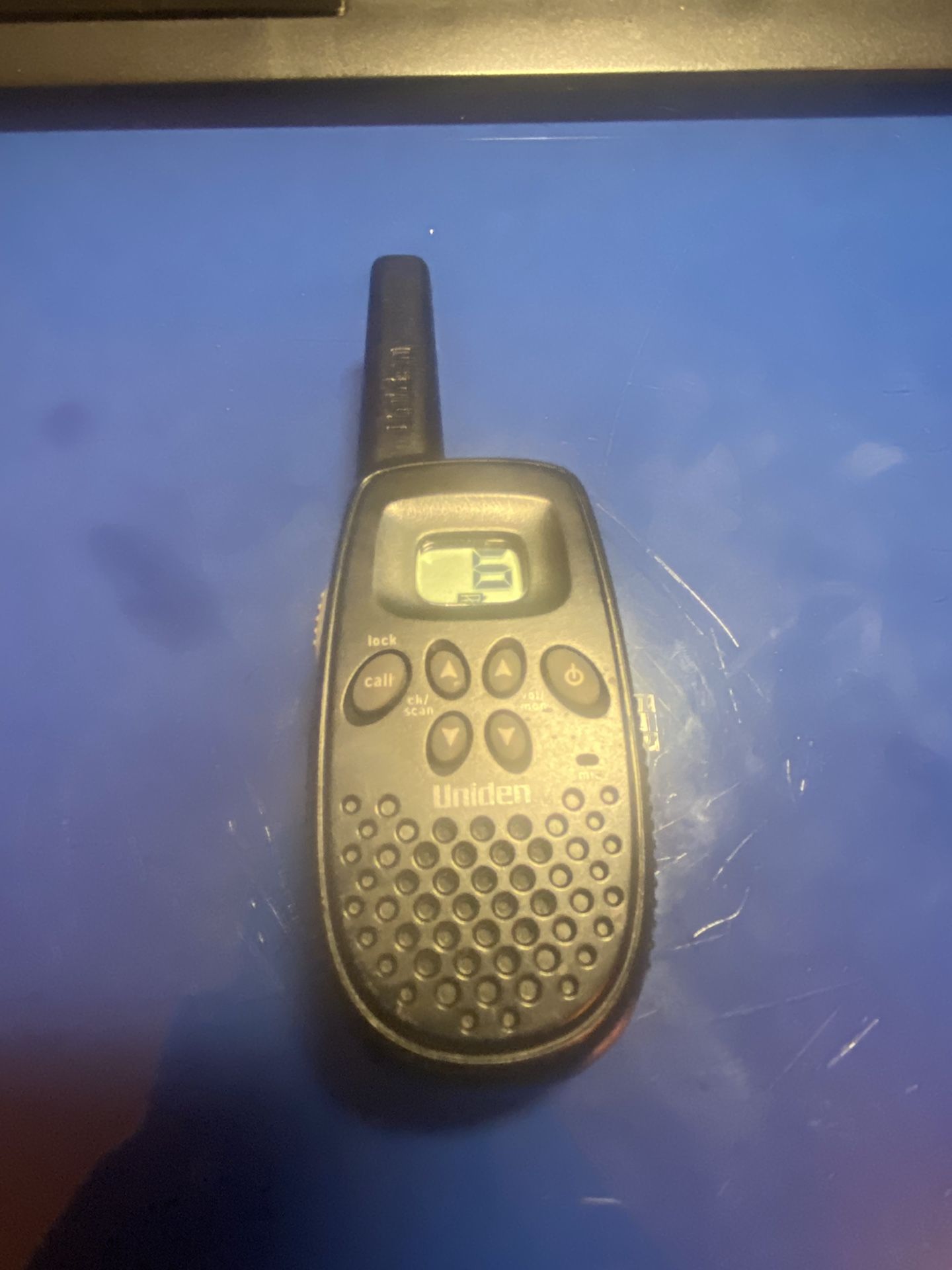 Uniden Frs And Gmrs 16 Mile Single Walkie Talkie