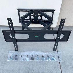 Brand New $39 Swivel TV Wall Mount for 37-75” TVs Full Motion and Tilt Bracket VESA 600x400mm, Max 110lbs