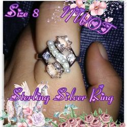 Sterling Silver Ring Size 8 NWOT