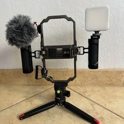 Professional Phone Video Rig Kit for Vlogging & Live Streaming
