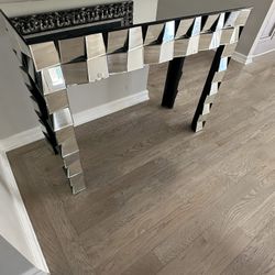 Mirror Table 