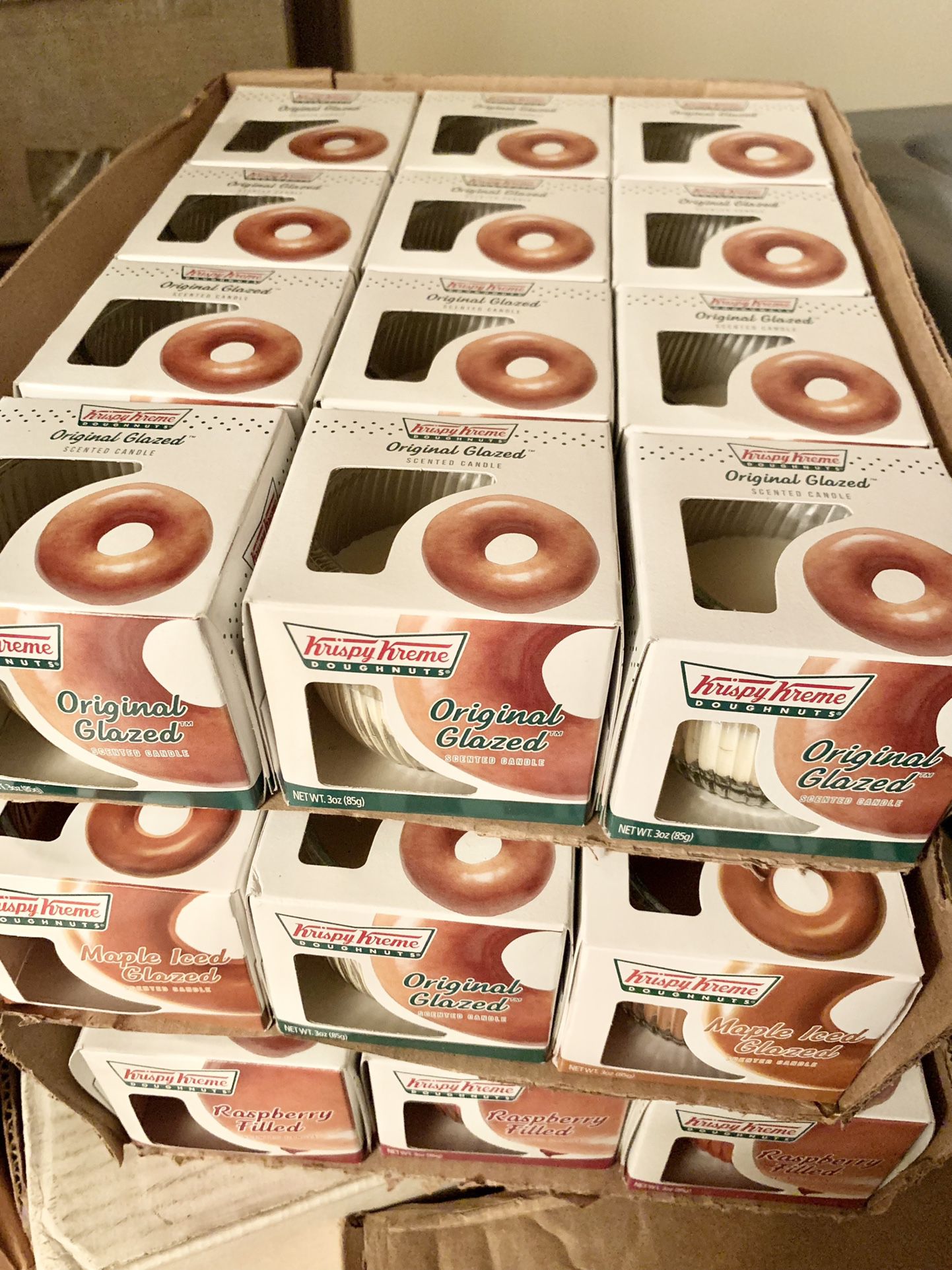 3 Dozen (36) Krispy Kreme Scented Candles Original Glazed, Maple Iced, Raspberry Filled NEW NIB