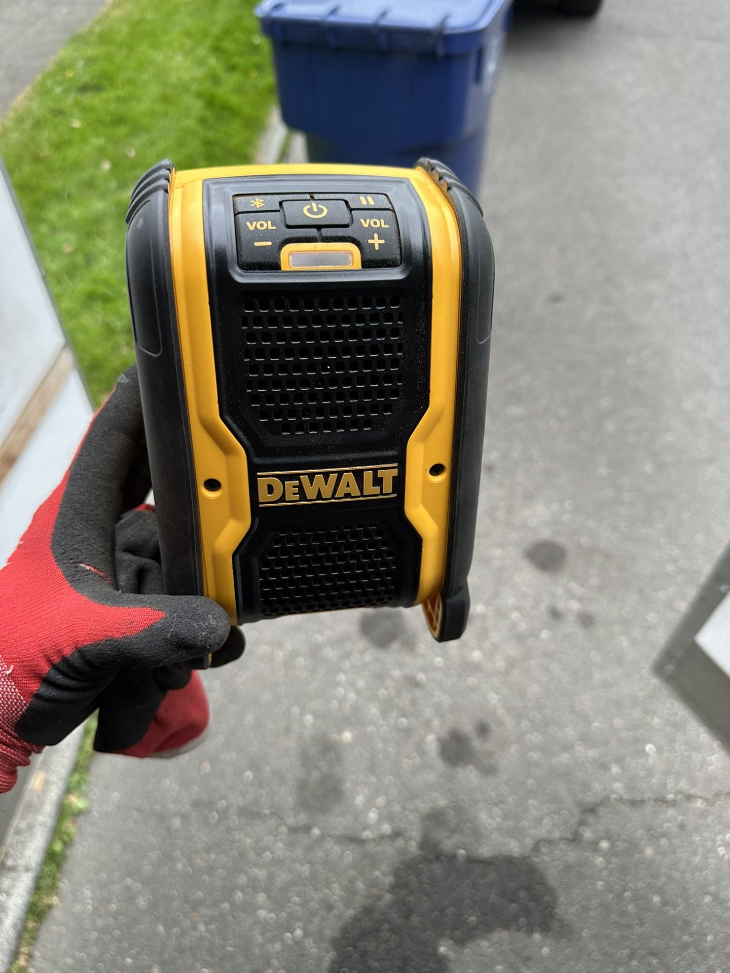 Dewalt Bluetooth Speaker