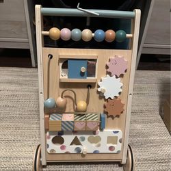 Tiny Land Push Walker