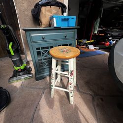 Flower glossy bar stool