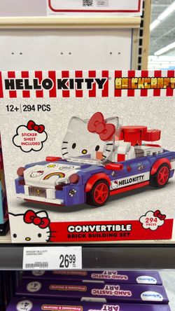 Hello kitty brick building set