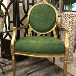 Very  Gorgeous  Antique  Chair