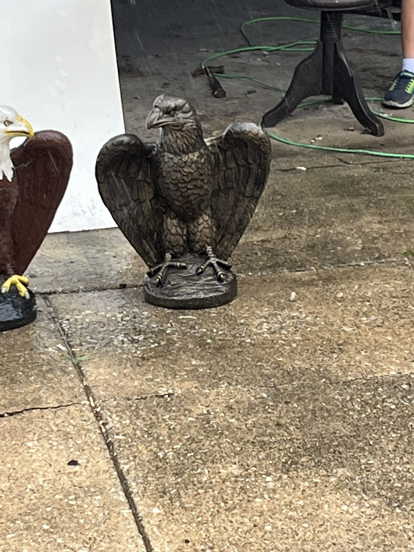 Garden Eagle Statues About 24inches Tall And 19 Wide