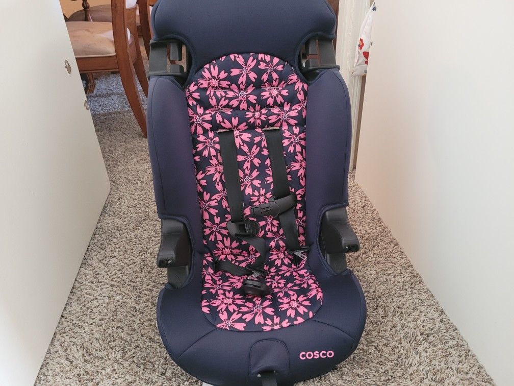 FREE COSCO Booster Car Seat must pick up