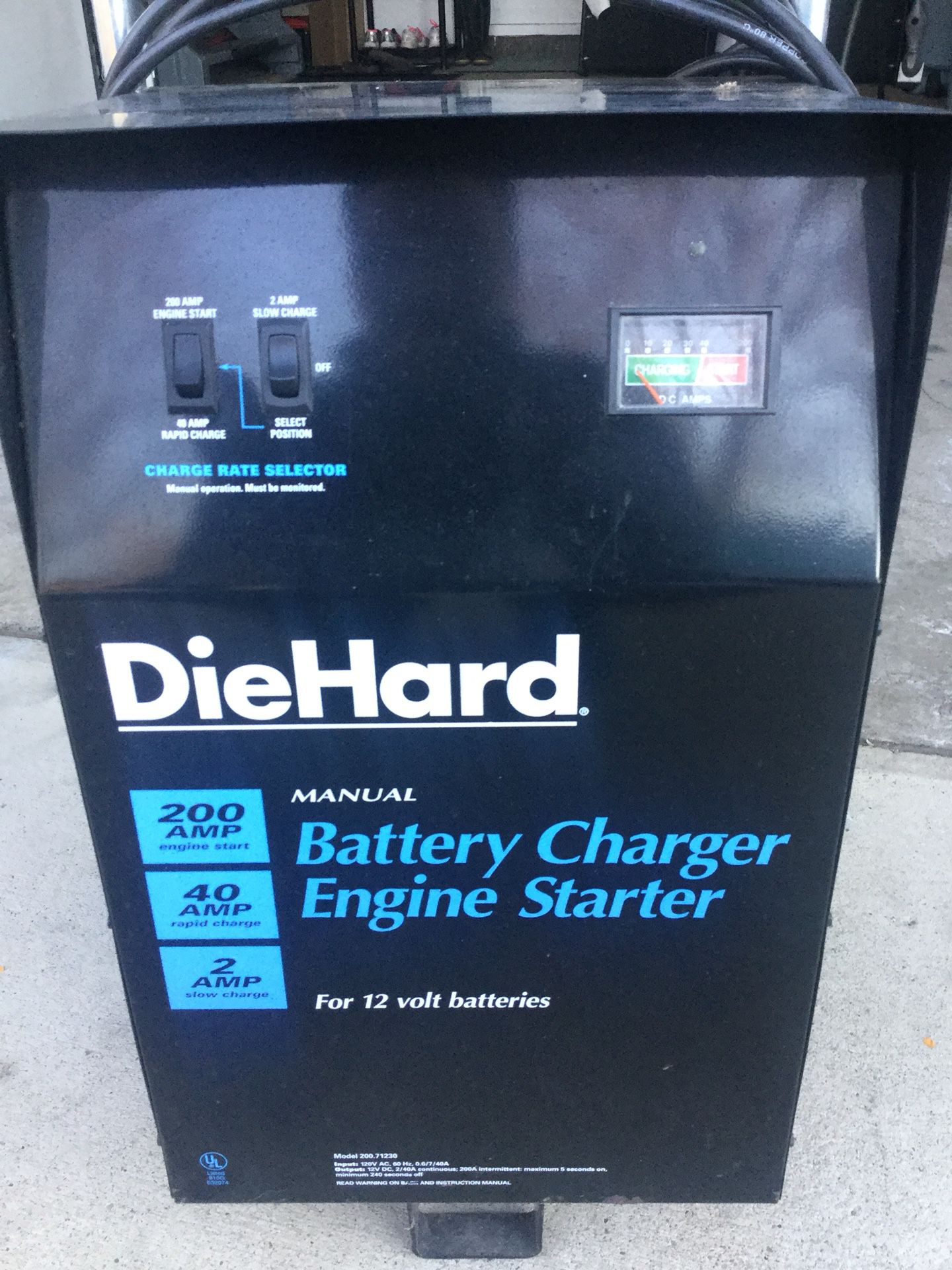 DieHard battery charger and starter Model  for Sale in Amherst, OH  - OfferUp
