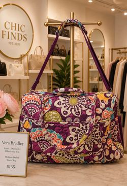 Authentic Vera Bradley Purse • Excellent Condition • Priced To Sell Fast! 👜✨