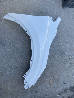 2017-2022 Honda CR-V Right passenger SIDE FENDER WHITE