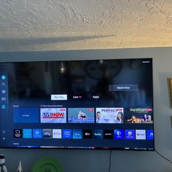 Samsung 75" Crystal UHD 4K Smart TV powered by Tizen (UN75DU6900)