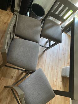 Dining table 48x38x36