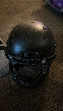 Football Helmet Youth Ages 9-11