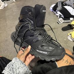 Balenciaga boot 