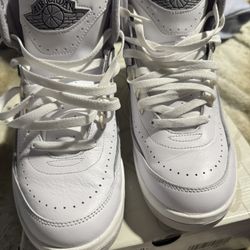 Air Jordan 2 Retro ‘White Cement’