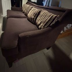 Couch set