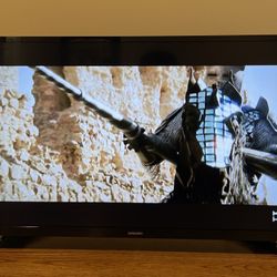 32” Samsung Smart TV (WiFi, Netflix, YouTube) | Works Great