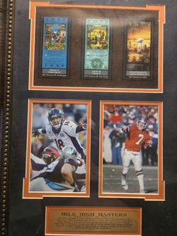 DENVER BRONCOS commemorative display.