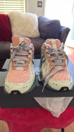 New Balance Sneakers Orange Teal Colorway