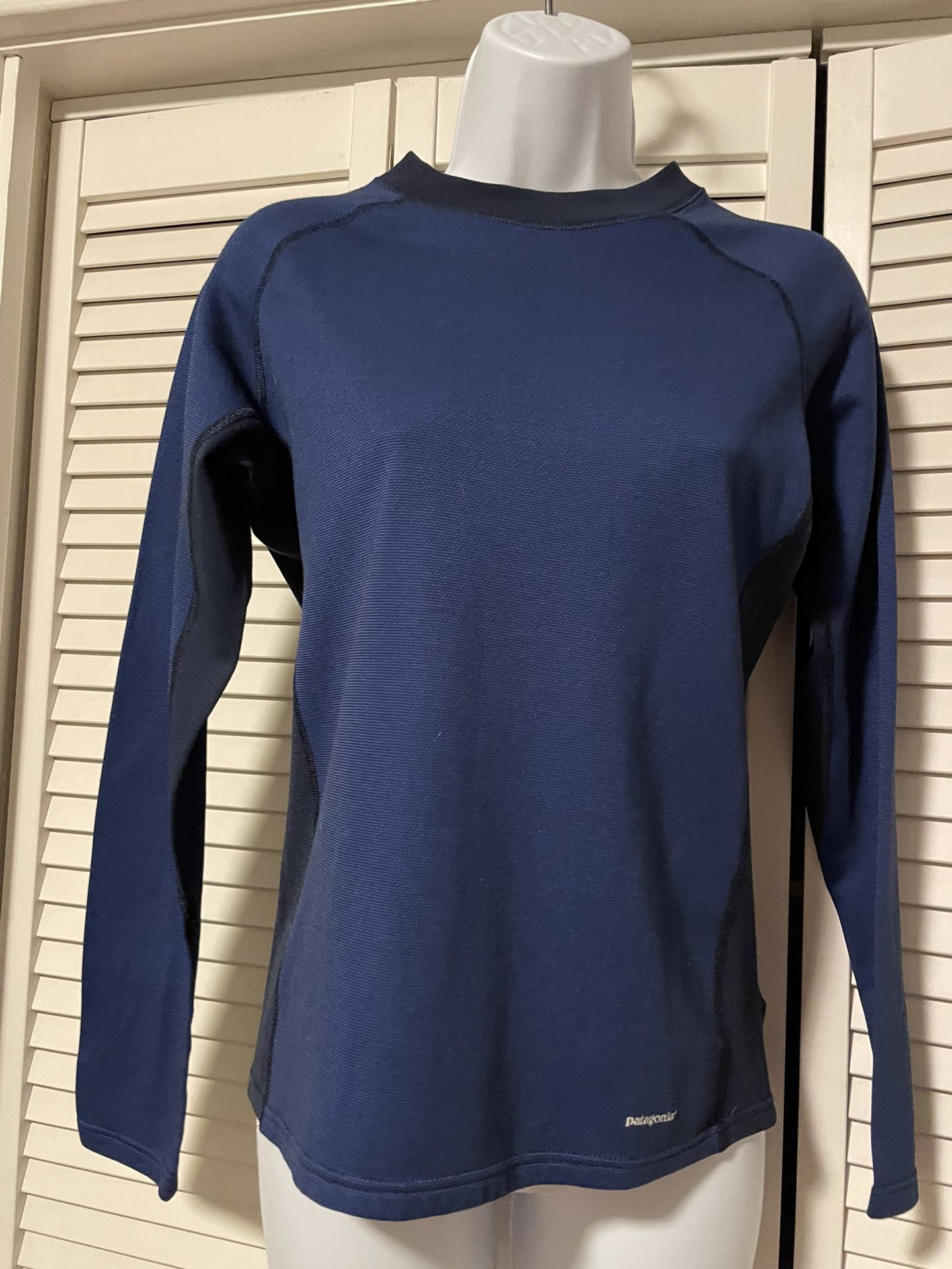 Patagonia Woman Activewear Shirt xs