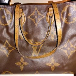 Used Louis Vuitton OnTheGo GM Monogram Giant