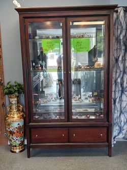 Matching Set Beautiful Pieces