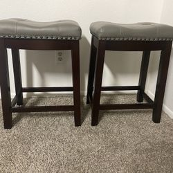 Mikhail 24” Counter Stool X2