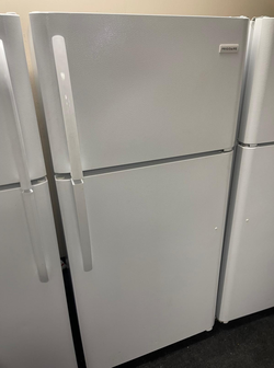 Frigidaire Top Freezer Fridge – White, clean and ready