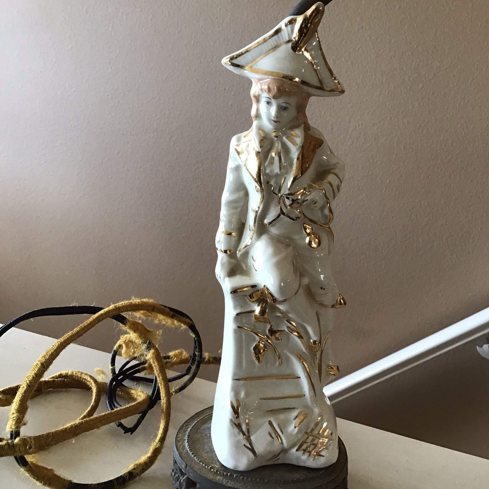 Antique Porcelain & Brass Colonial Man Accent Lamp