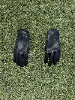 Diving gloves