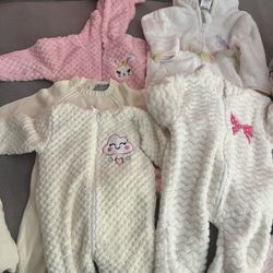 Pijamas para niña