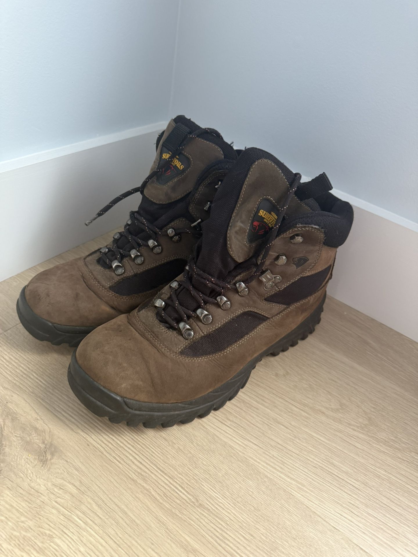 Men’s Boots Size 13