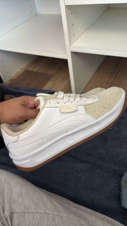 White Puma Shoes