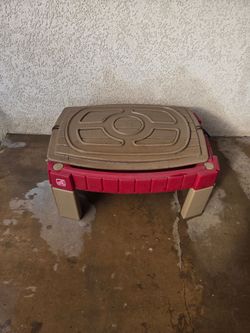 Step 2 sand table toddler