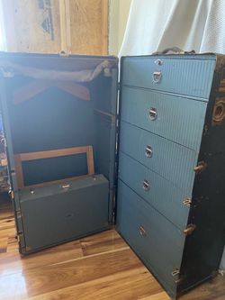 Antique Steamer Trunk