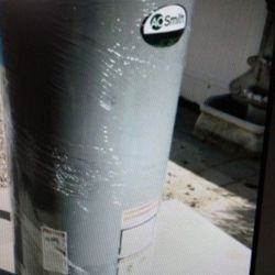 New Display Models Gas Water Heater 40 Or 50 Gallon With 1 Yr Wrty 