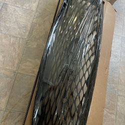 18-23 Q50 Grill Brand New In Box