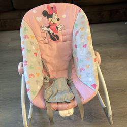 Minnie Mouse Toddler Chair 
