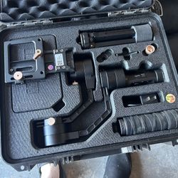 Zhiyun Crane Plus CRA‑01 Gimbal + Accessories – Complete Kit (Fallbrook)